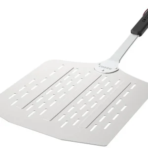 Pizzaspade 30 x 30 cm perforert aluminium for 13" ovn - Cozze